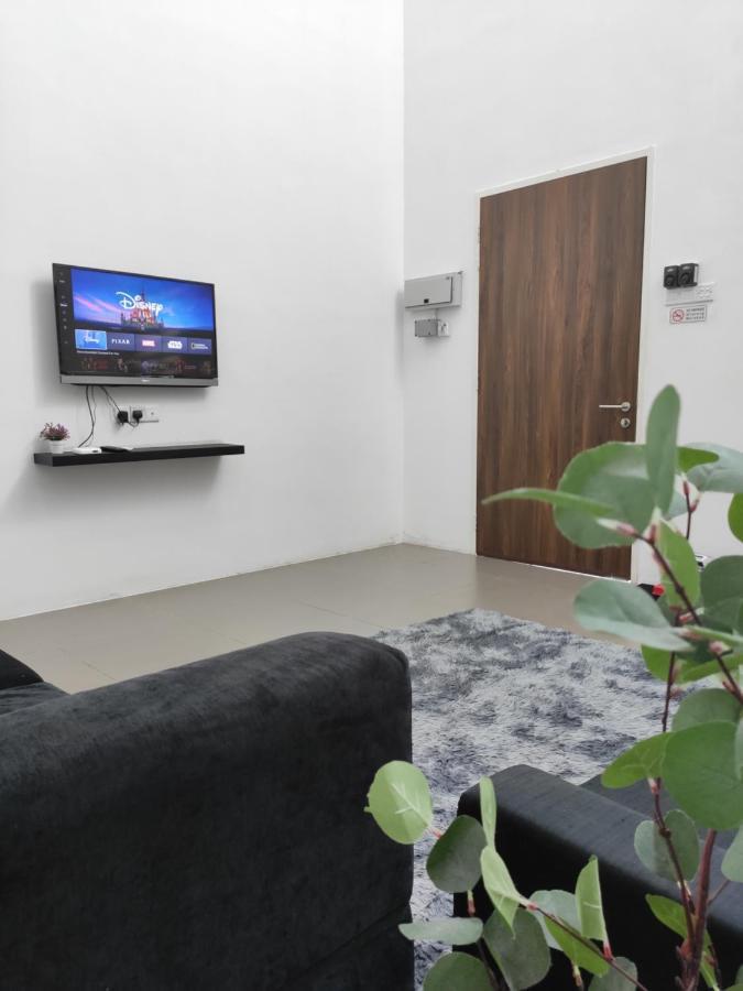 Free Disney Hotstar Private Pool Lotus Homestay Alor Setar For Musllm Exterior foto